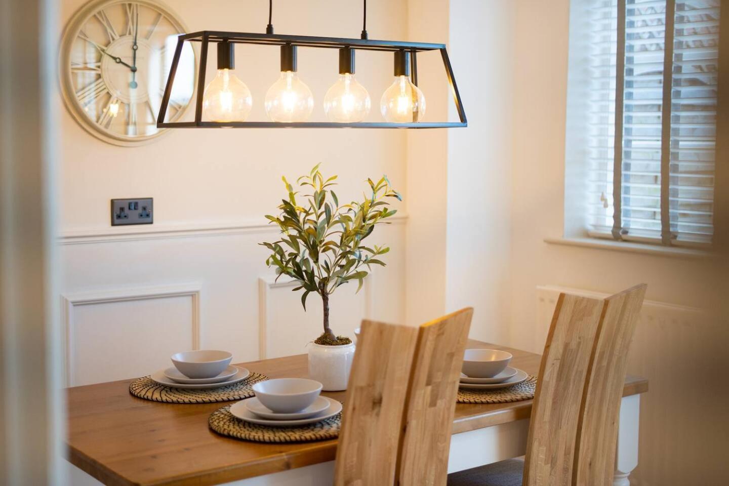 Stylish 2 Bedroom Cottage With Hot Tub And Parking Bewdley Buitenkant foto