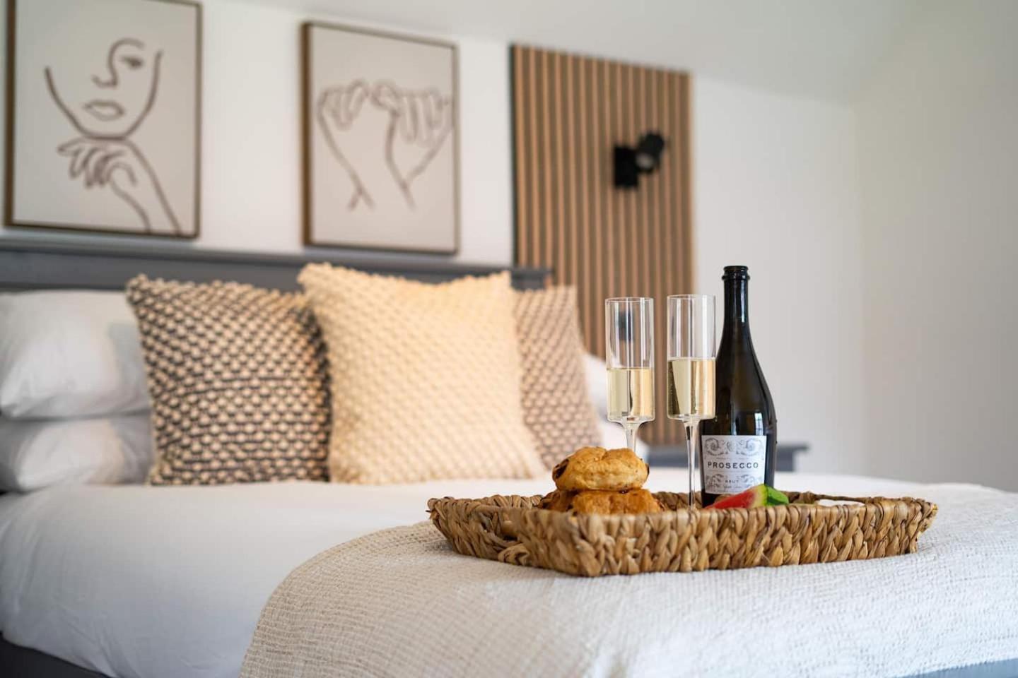 Stylish 2 Bedroom Cottage With Hot Tub And Parking Bewdley Buitenkant foto